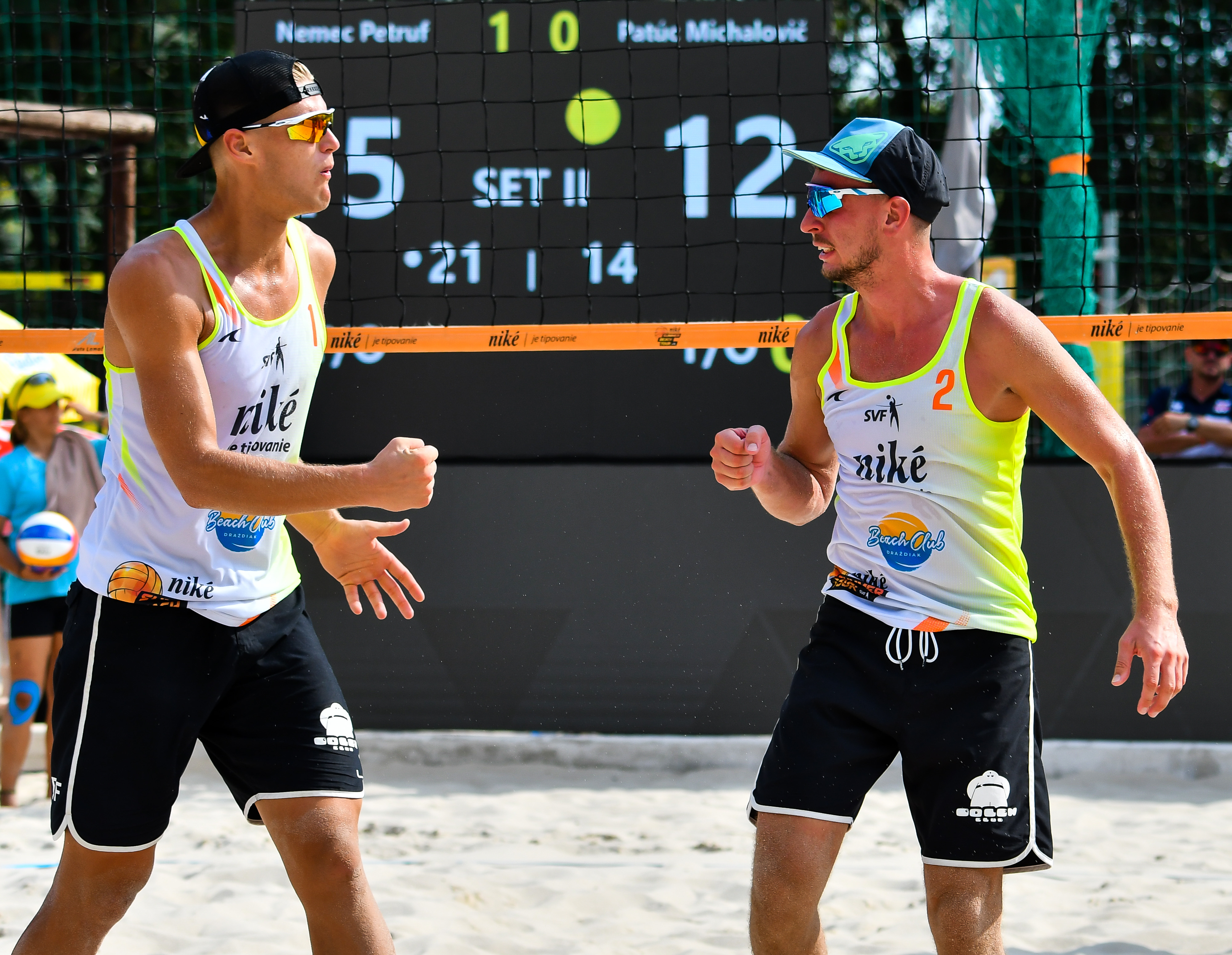 Slovenskí plážoví volejbalisti štartujú na turnaji FIVB v Číne