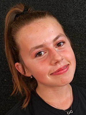 Viktória Poliaková