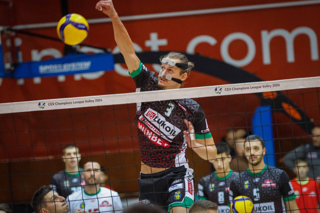 LEGIONÁRI: Krajčovič v Neftochimiku Burgas skončil 
