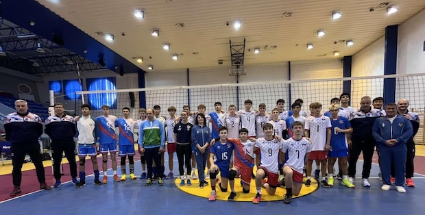 V príprave prehra slovenských mladíkov so staršími Uzbekmi