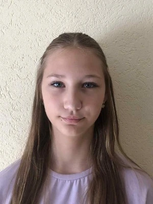 Dominika Stolárová