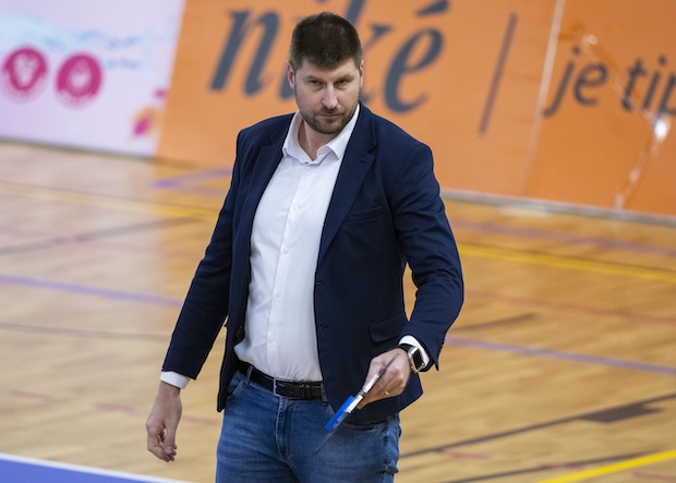 Nulu zmazali Komárňanky na siedmy pokus
